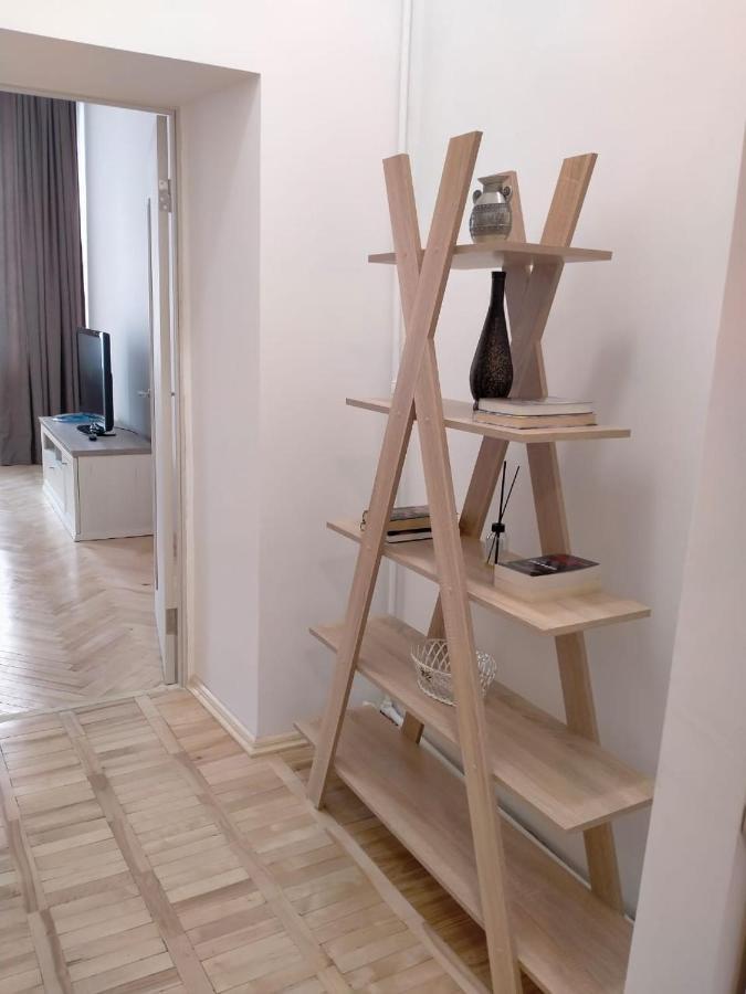 Avangard Kryva Lypa 3 Apart Lviv Exterior photo
