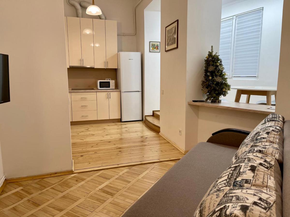 Avangard Kryva Lypa 3 Apart Lviv Exterior photo